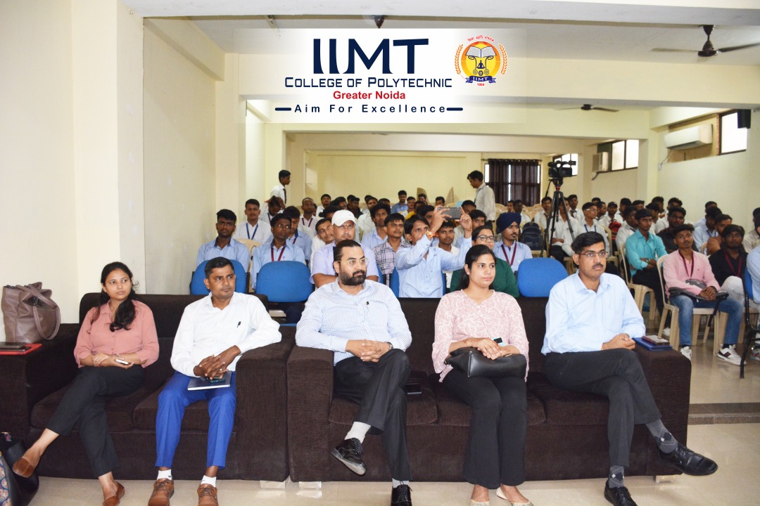 iimtnoida's tweet photo. On August 21, 2024, Toyota Kirloskar Motor hosted a noteworthy T-TEP placement drive called "Career Day" at IIMT College of Polytechnic in Greater Noida. The event was attended by several prestigious and prominent firms. 
#TTEP #CareerDay #IIMTPolytechnic #ToyotaKirloskar https://t.co/rIIhktrFGe