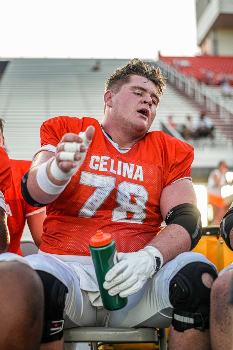 TyHughes77's tweet photo. Getting in great prep with the boys, while loving every second gearing up for one last ride 🤟 #AGTG @RecruitCelinaFB @Nathaneelliott1 https://t.co/jD9Mw4ErSk