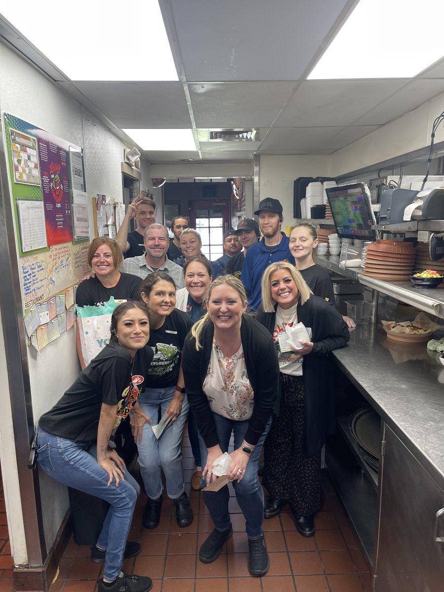 Kimberly Harding (@train3rgirl) on Twitter photo What a great day focusing on Development, Feedback, and our Purpose in Sandy, UT with <a href="/sperryamy25/">Amy Taylor</a>, <a href="/anarchy_bus/">mike greer</a>, <a href="/Hikeabike902/">Harrison Dixon</a>, @StephanieKeeli5, and <a href="/whitr_laura/">Laura White</a> #ChilisLove #MountainRegion <a href="/hasquet/">Hasquet</a> What a great day focusing on Development, Feedback, and our Purpose in Sandy, UT with <a href="/sperryamy25/">Amy Taylor</a>, <a href="/anarchy_bus/">mike greer</a>, <a href="/Hikeabike902/">Harrison Dixon</a>, @StephanieKeeli5, and <a href="/whitr_laura/">Laura White</a> #ChilisLove #MountainRegion <a href="/hasquet/">Hasquet</a>