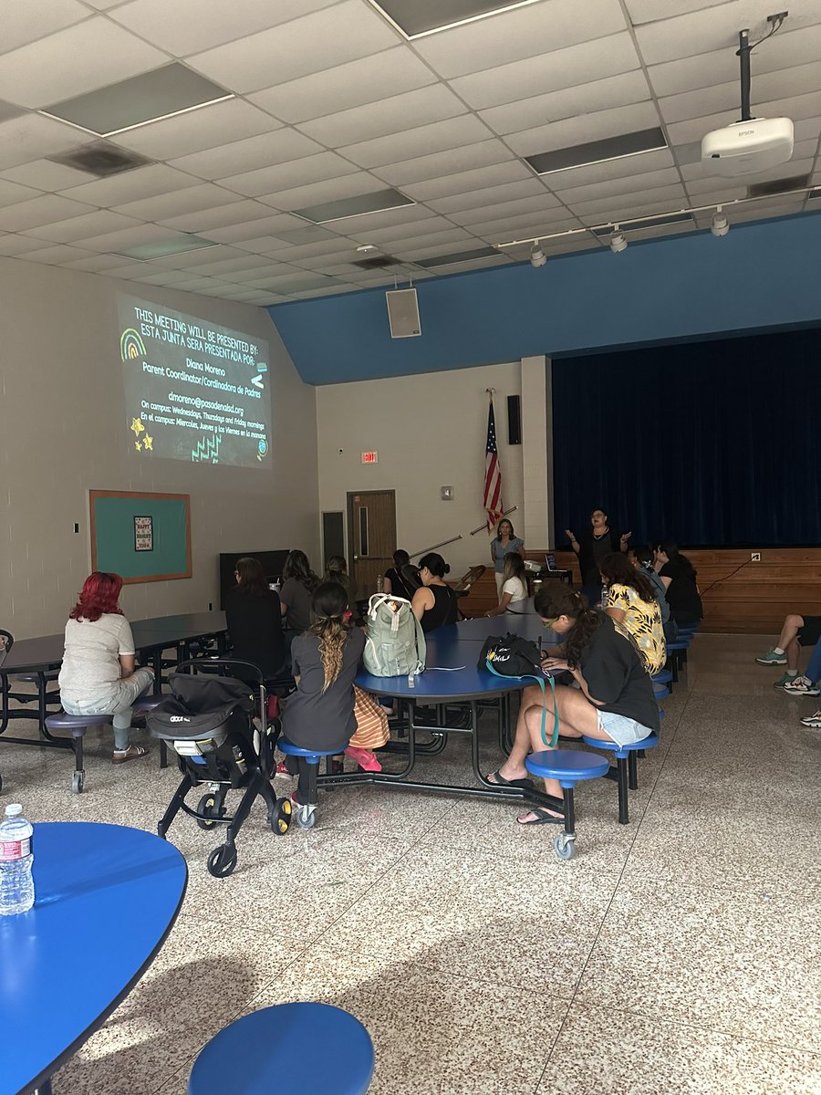 IsaacRdrz's tweet photo. Week 2 is rocking and rolling at #FrazierES! Just a few highlights:
-Backwards planning in Kinder โ๏ธ
-Students collaborating to answer place value task cards ๐ค
-Parent Title 1/Volunteer meeting ๐ก
-Students working on Summit K12 ๐ฃ๏ธ
Super blessed to work with my Frazier Family๐ฆ https://t.co/sCrw10BwJ9