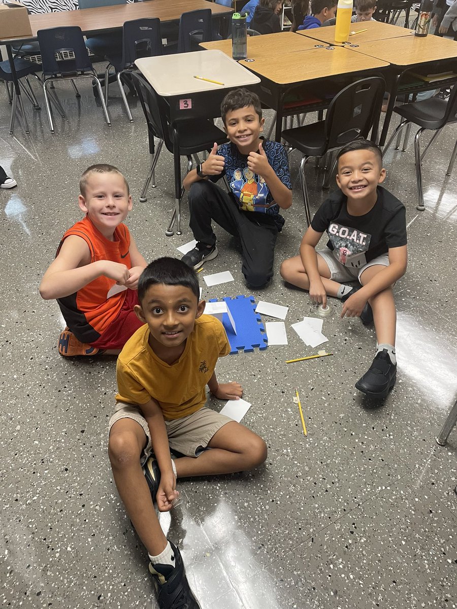 amydocherty44's tweet image. Making towers of the things we have in common! Loving these sweet kiddos! @wolvestweet ❤️