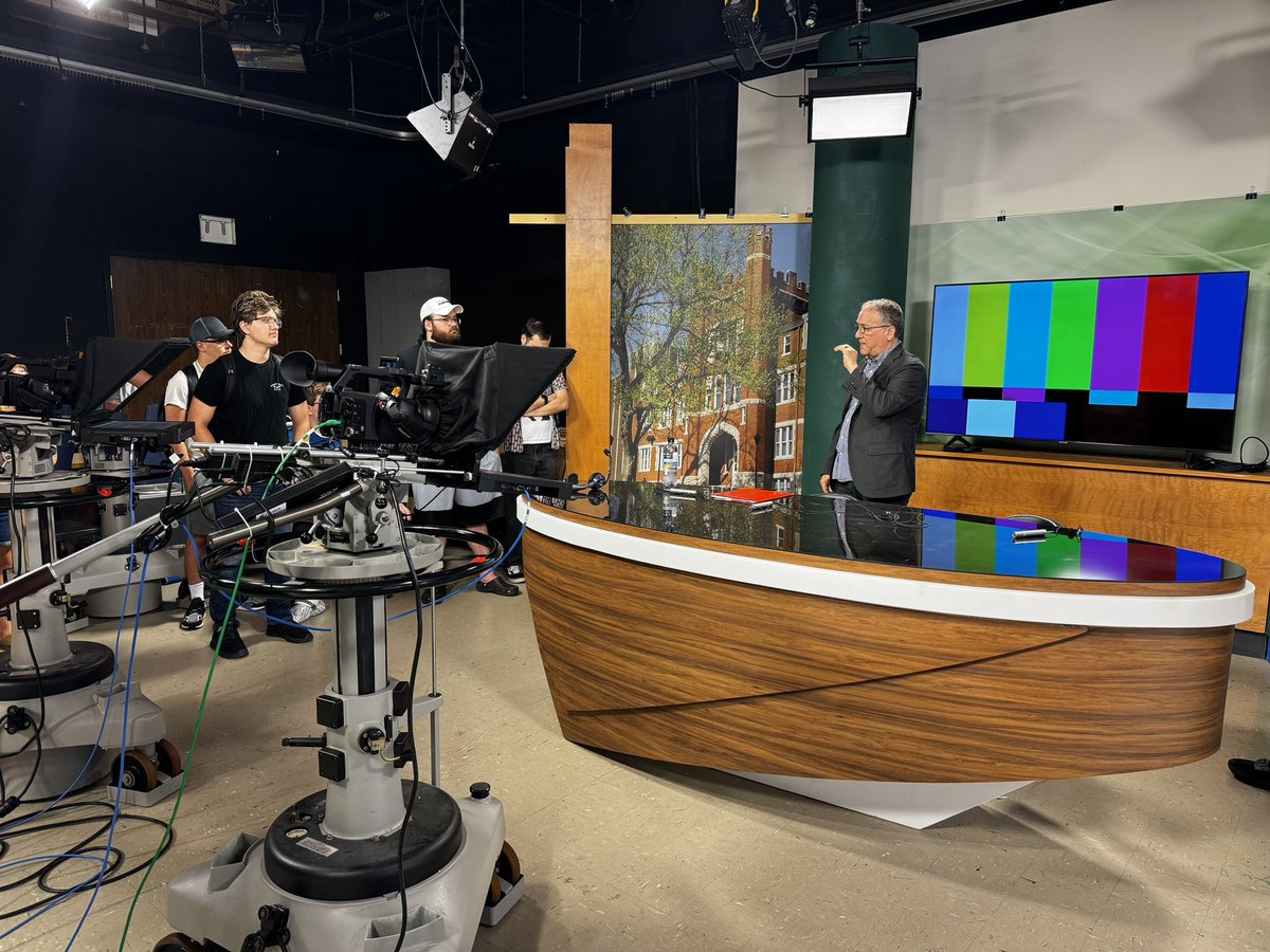 Day one of our TV Production Boot Camp is done! Thanks to <a href="/DrMattCrick/">Dr. Matt Crick</a> for his enthusiasm and for inspiring our broadcast students at <a href="/marshallu/">Marshall University</a> #TellTheStory