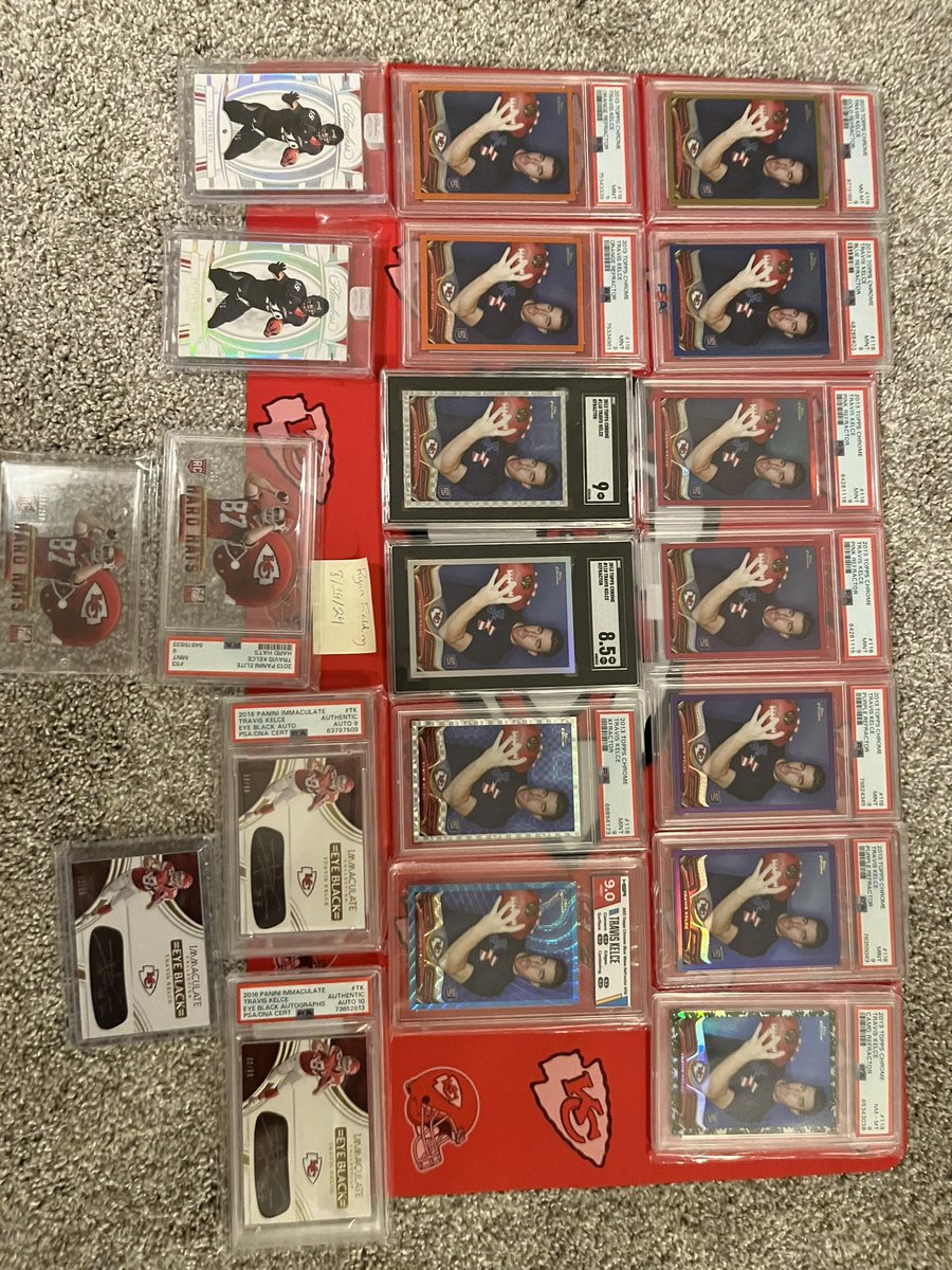 DrunkDadRon's tweet photo. @CardPurchaser know anyone who collects killa Trav? Trying to trade/sell some duplicates. https://t.co/LsHPyolIGy