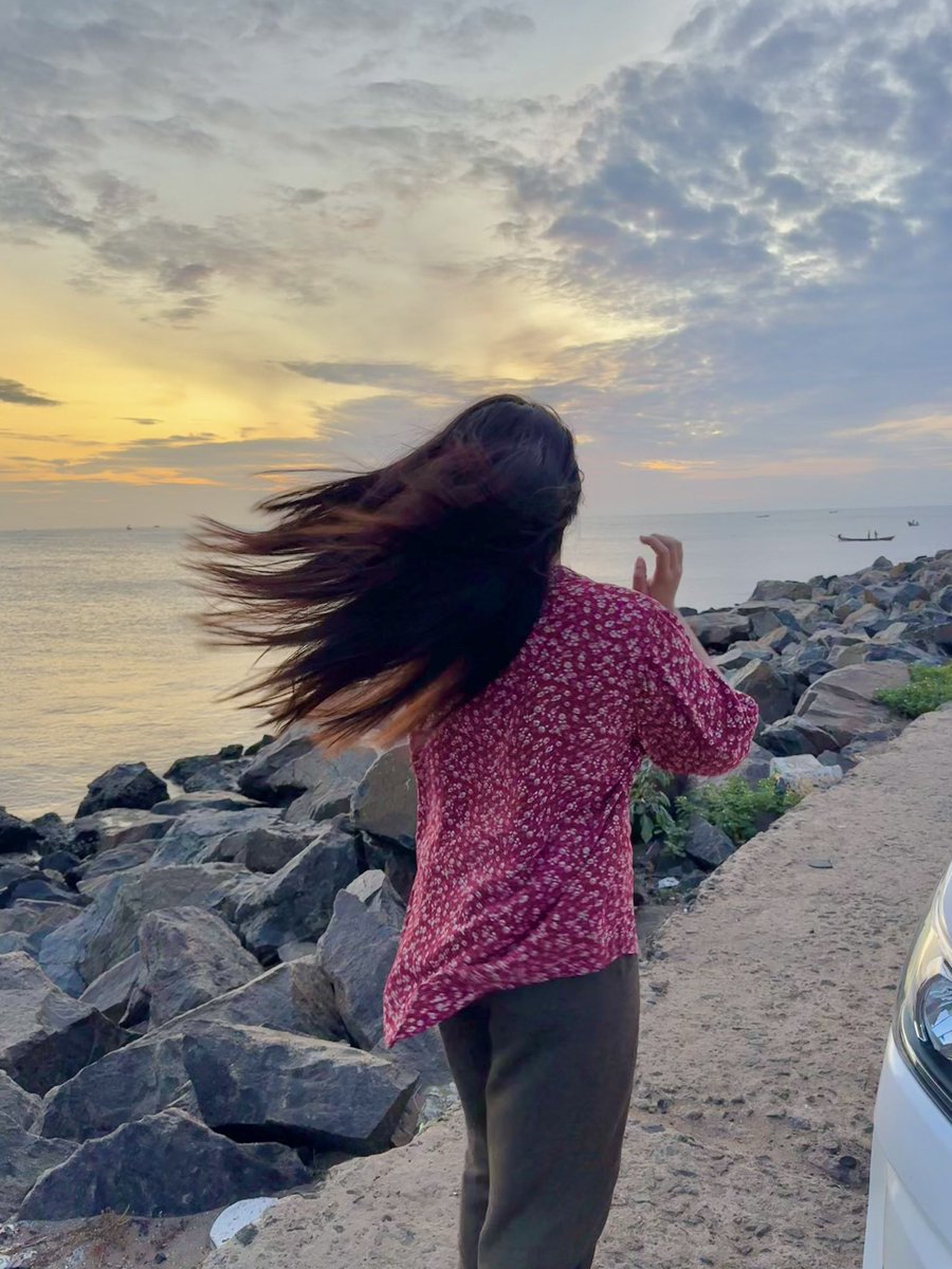 SiddhiIdnani's tweet photo. beautiful Chennai 🌸🥰 https://t.co/hvPFRbbKnh