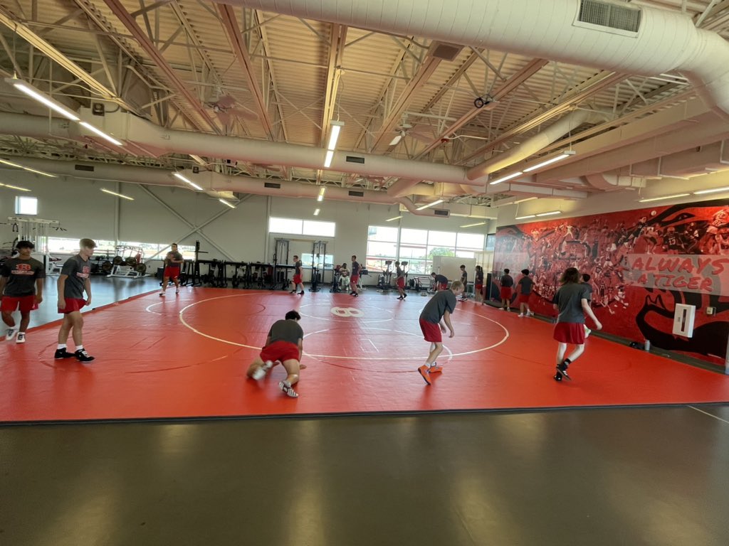 BeltonWrest2024's tweet image. Keep stacking days! 
#leaveitonthemat
@BeltonTigerABC 
@BeltonISDAth