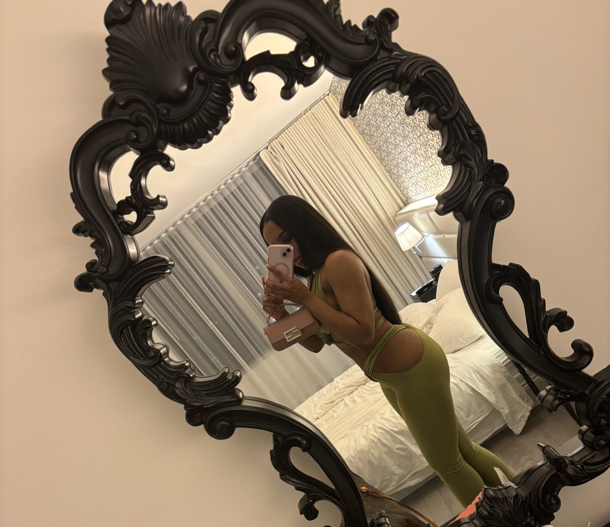 Measured tweet media