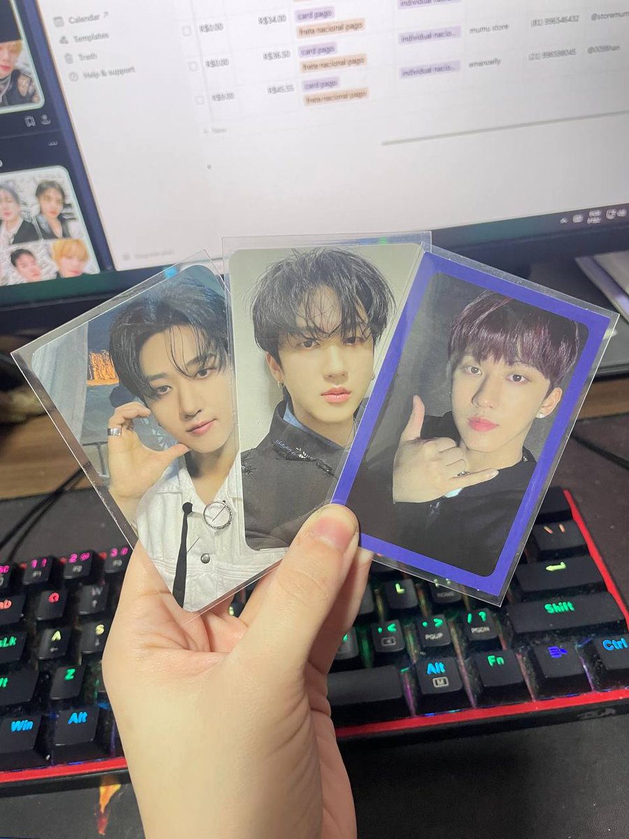 0325captor's tweet photo. feedback super positivo pra @chansatur, que me vendeu esses binnies com toda a paciência do mundo! 🖤 obrigada pela reserva dos cards! eles chegaram muito seguros e muito lindos! https://t.co/Ahj5vPfUHF