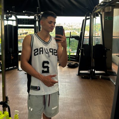 leoSeba_1's tweet photo. #NuevaFotoDePerfil 
#like https://t.co/dHdI4C7jj5