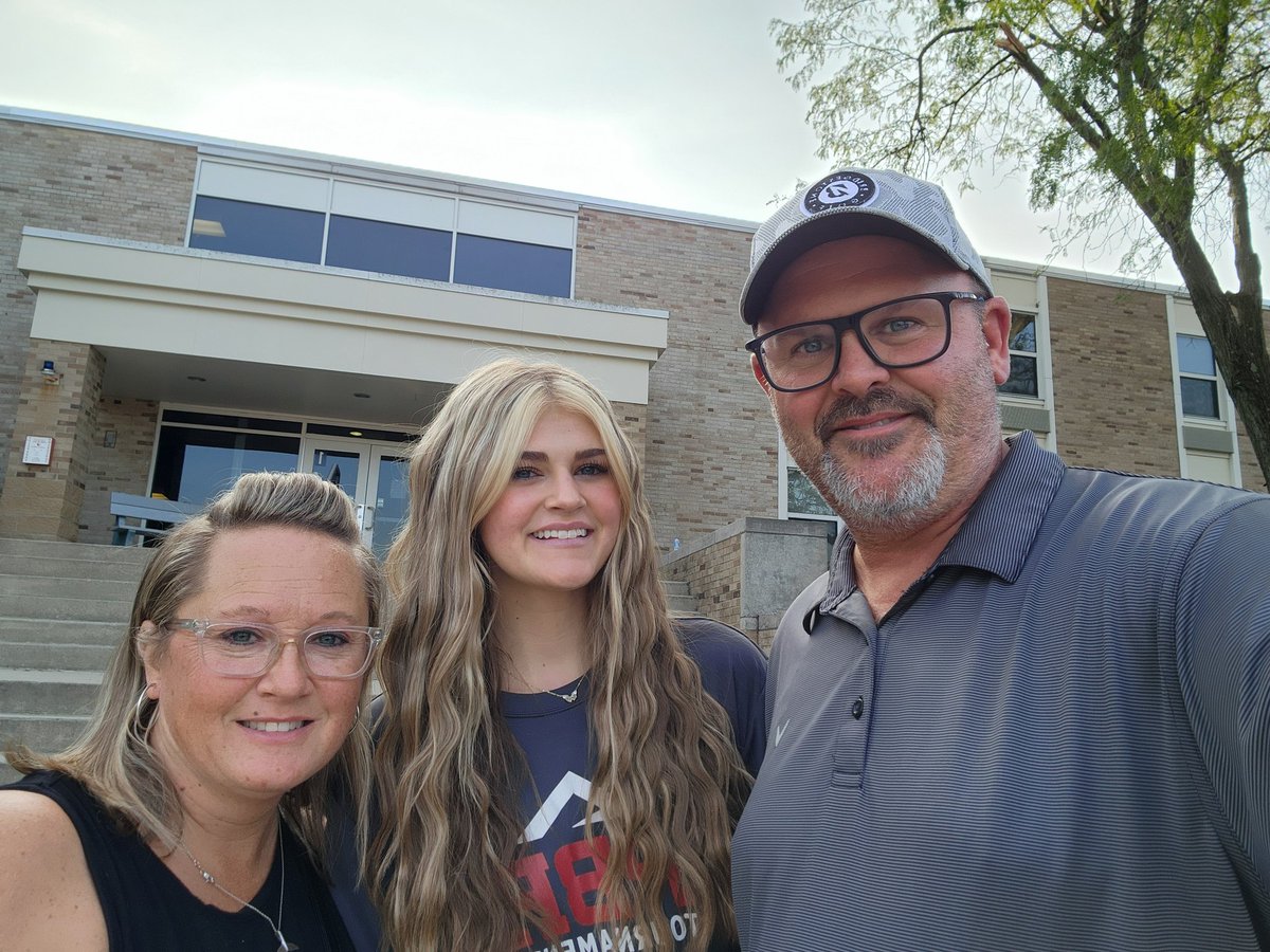 The twins are off to college &amp; we are empty nesters. Gonna be a weird adjustment, but I'm looking forward to seeing what great things they do next!