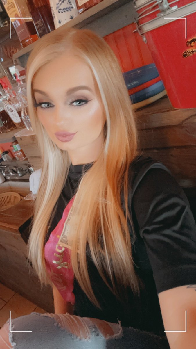 NatalyeAllen's tweet photo. #NewProfilePic plus two😘 https://t.co/sLlBgw5IXJ
