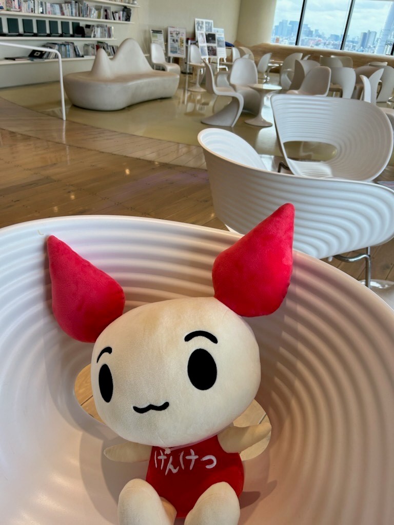 kenketsu_feel's tweet photo. がらがらだっち
さびしいっち https://t.co/9ZOQSgt0zO