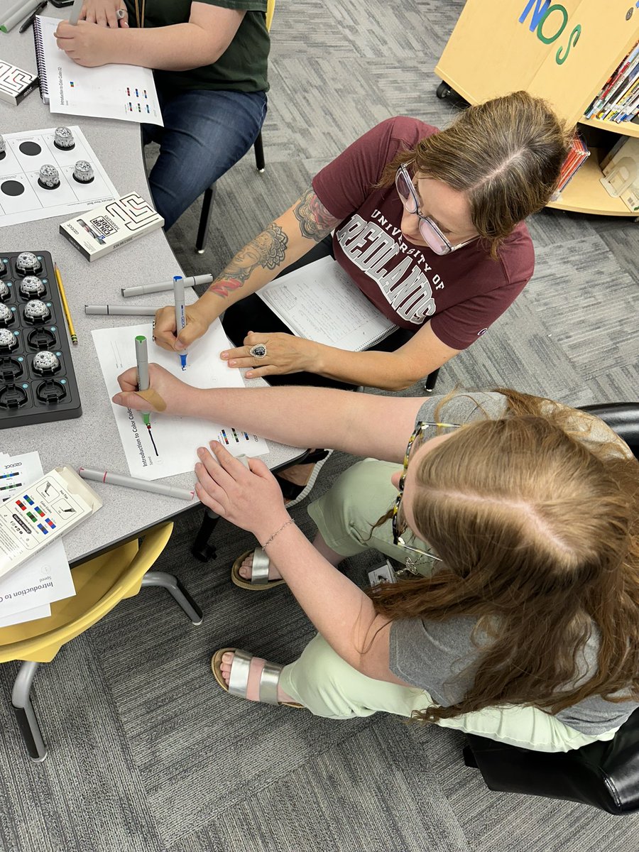 Carly Sapp (@carlysapp4) on Twitter photo Such an amazing group of teachers <a href="/FranklinRUSD/">Franklin Falcons</a> <a href="/ElopRusd/">ELOP_RUSD</a> learned to color code w/ <a href="/Ozobot/">Ozobot</a> today! I only got the one pic because we were having so much fun & lots of great discussions. Canβt wait to see how they use them w/ students. <a href="/RedlandsInTech/">RUSD Instructional Technology</a> <a href="/RedlandsUSD/">Redlands USD</a> #RedlandsINTech Such an amazing group of teachers <a href="/FranklinRUSD/">Franklin Falcons</a> <a href="/ElopRusd/">ELOP_RUSD</a> learned to color code w/ <a href="/Ozobot/">Ozobot</a> today! I only got the one pic because we were having so much fun & lots of great discussions. Canβt wait to see how they use them w/ students. <a href="/RedlandsInTech/">RUSD Instructional Technology</a> <a href="/RedlandsUSD/">Redlands USD</a> #RedlandsINTech