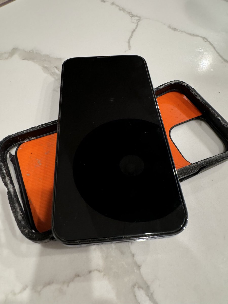 UsamaYassi's tweet photo. After losing my iPhone 13 in a lake in Oklahoma more than 2 months ago, I got a random call from a professional diver who found it while he was cleaning up the lake. The amazing thing, other than the case, is that my phone works! He shipped it and I got it today! #iPhone #Apple https://t.co/lKtfPSSw6H