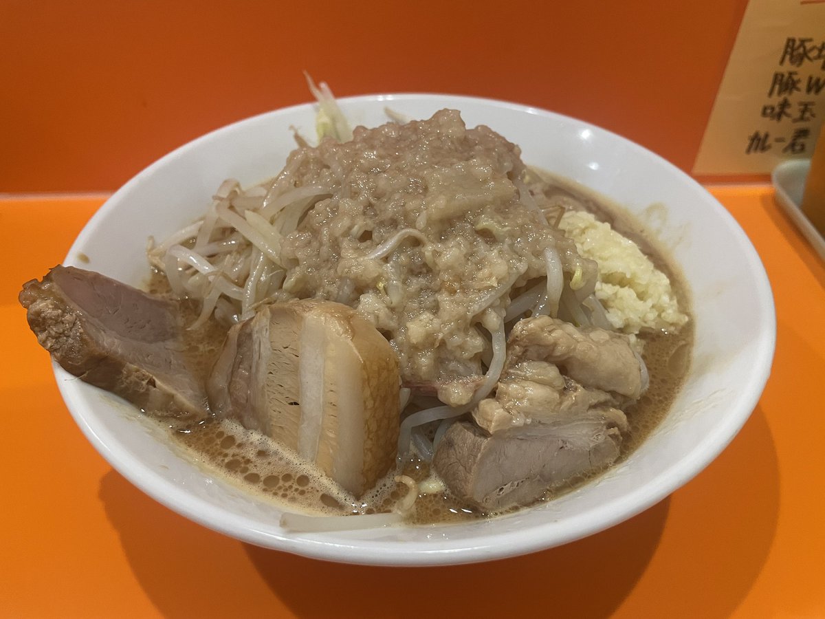 camaron6200's tweet photo. 全マシ🍜

流石に吐きそう、、、 https://t.co/MOPNr9Fg85