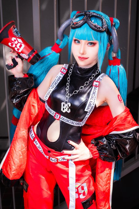 Twitterのコスプレ画像29