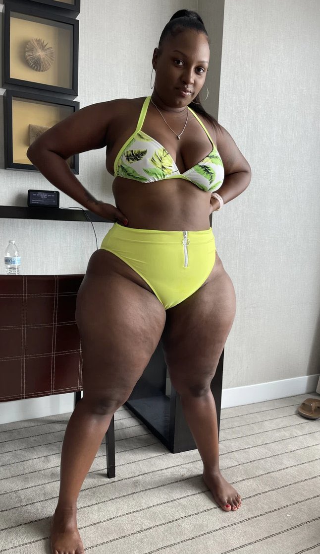 Datprettymiya tweet picture