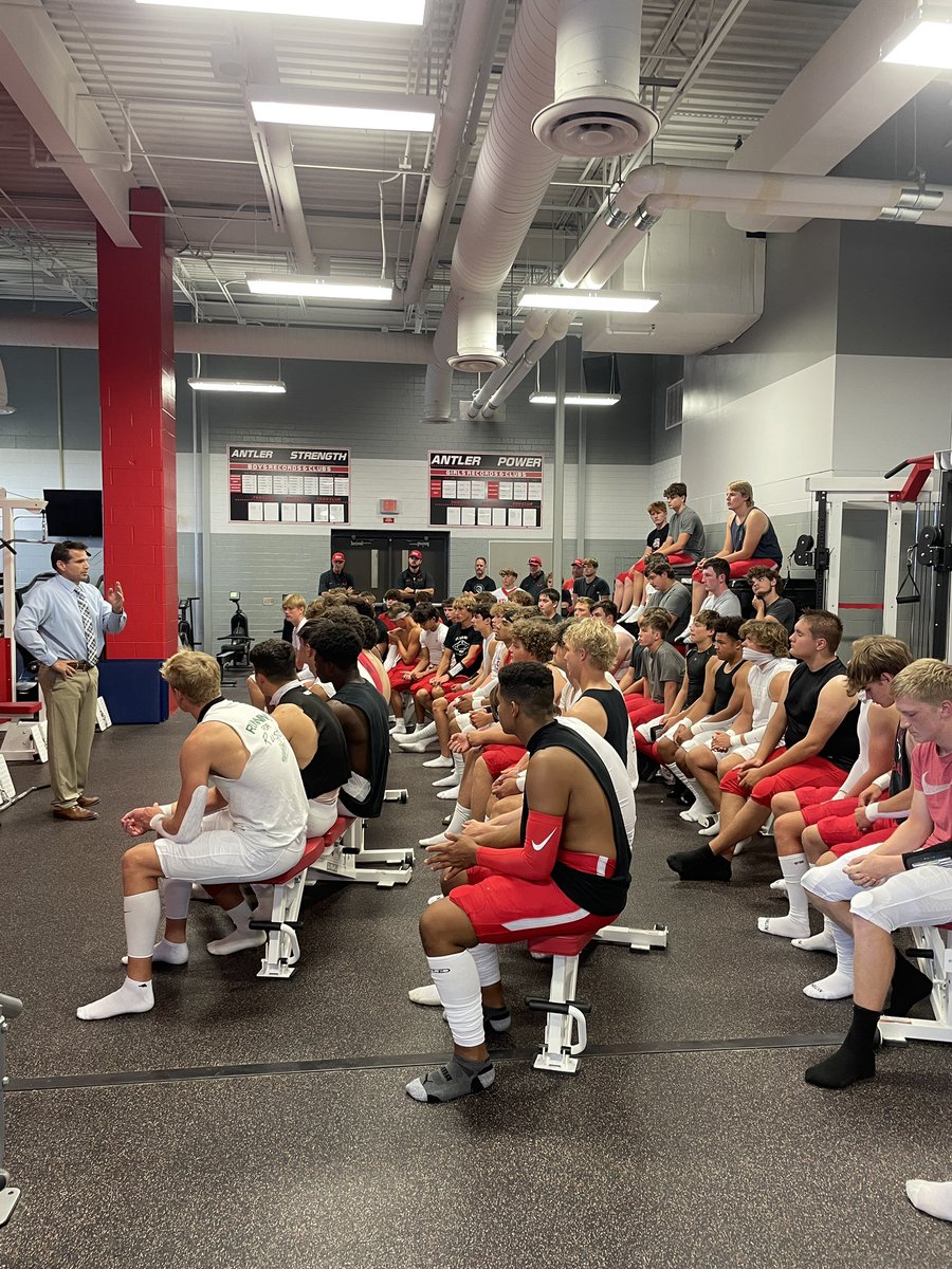 Elkhorn Antler Football tweet media