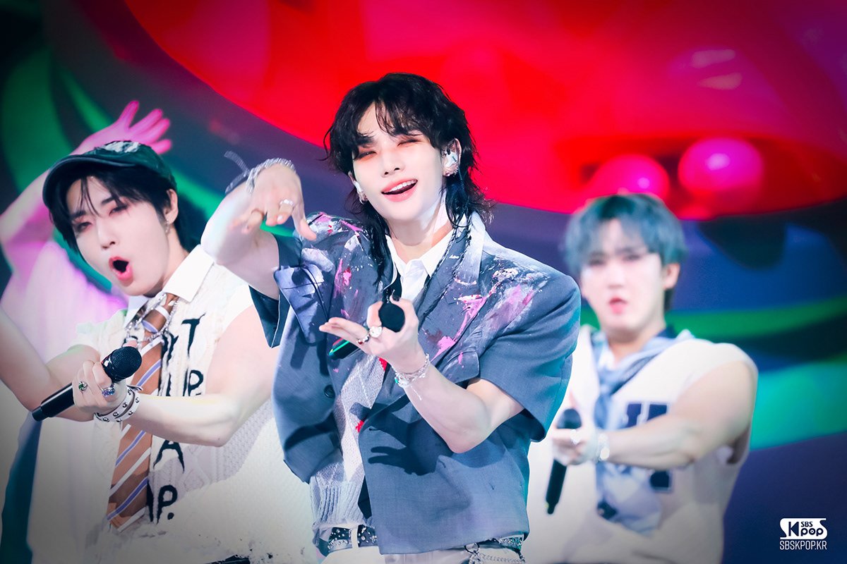 Info Hyunjin • CLOSED tweet media