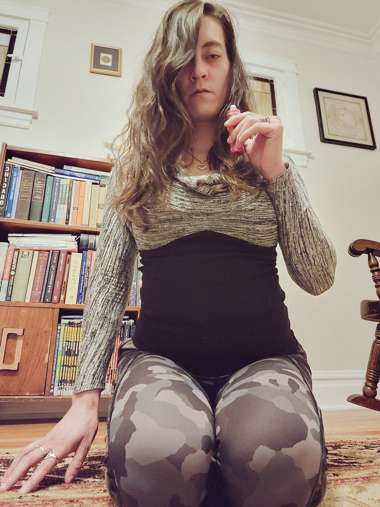 BlazinBruja420's tweet photo. I need to craft.
That is all.
♡
#art #crafts #crafting #create #Creativity #creation #artsy #stoners #stonedaf #WeedLovers #buds #MARYJANE #FlowerPower #MusicIsLife #vape #vaping #vapes #smokeweed #BeYourself #selfportrait #FANTASY #Loveyourself https://t.co/8anFulTwN4