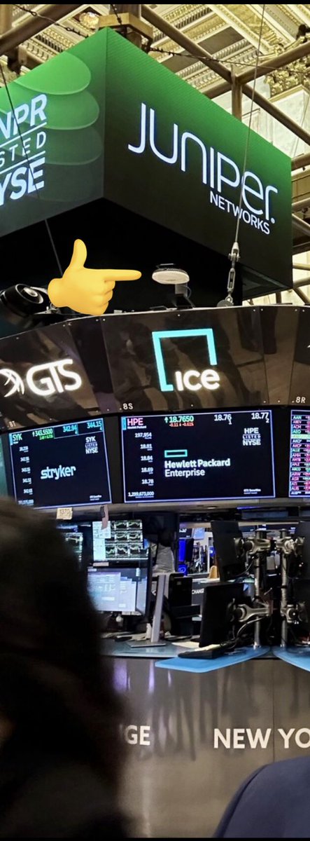 sethfiermonti's tweet photo. Can’t make this stuff up. They say timing is everything but when you’re posting about your NYSE day and you make your first #APsInTheWild post! 😂 https://t.co/4rMMsDJXKQ