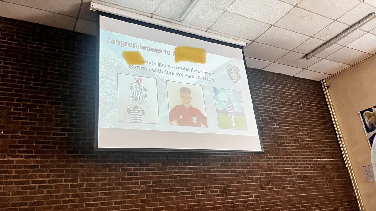 Braidbar Primary School & Nursery Class tweet media