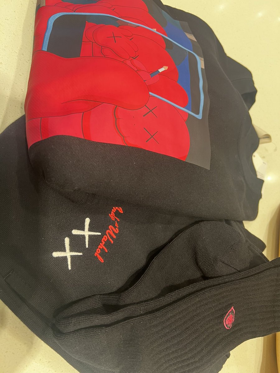 522Yc's tweet photo. KAWS
買わされた🦁

#KAWS https://t.co/LGuBURXb6q
