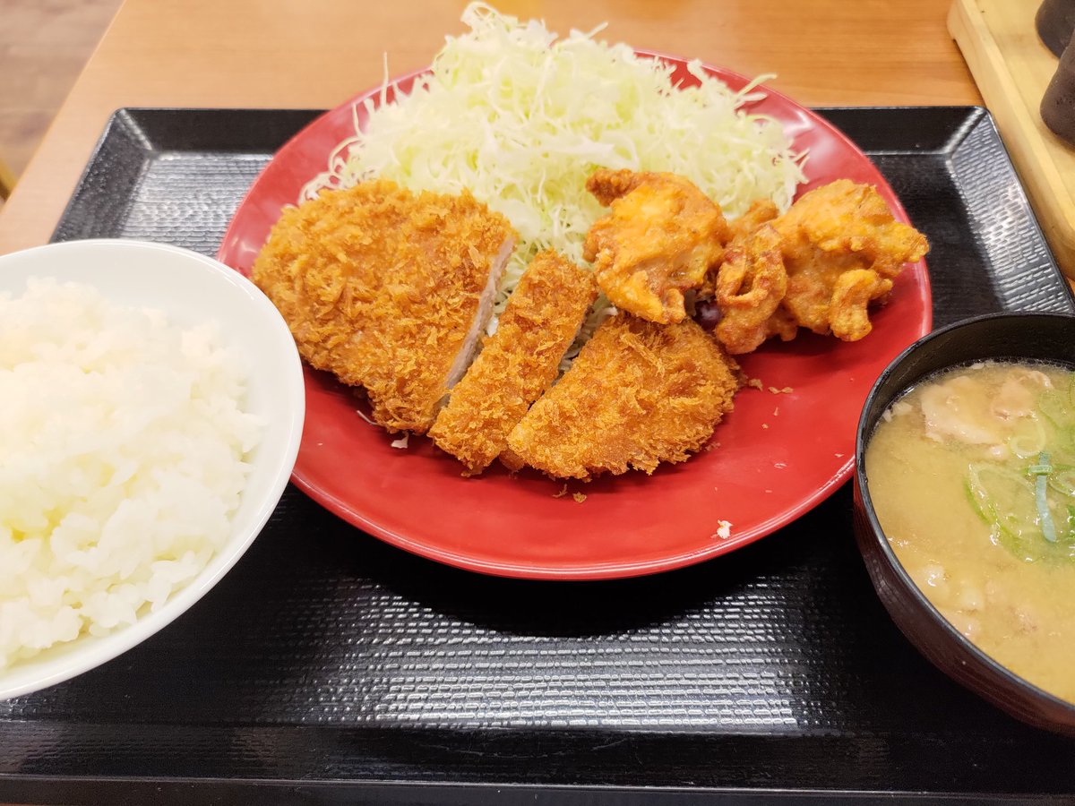 #かつや
最近多く通う。とんかつと、から揚げ、とても美味しい。