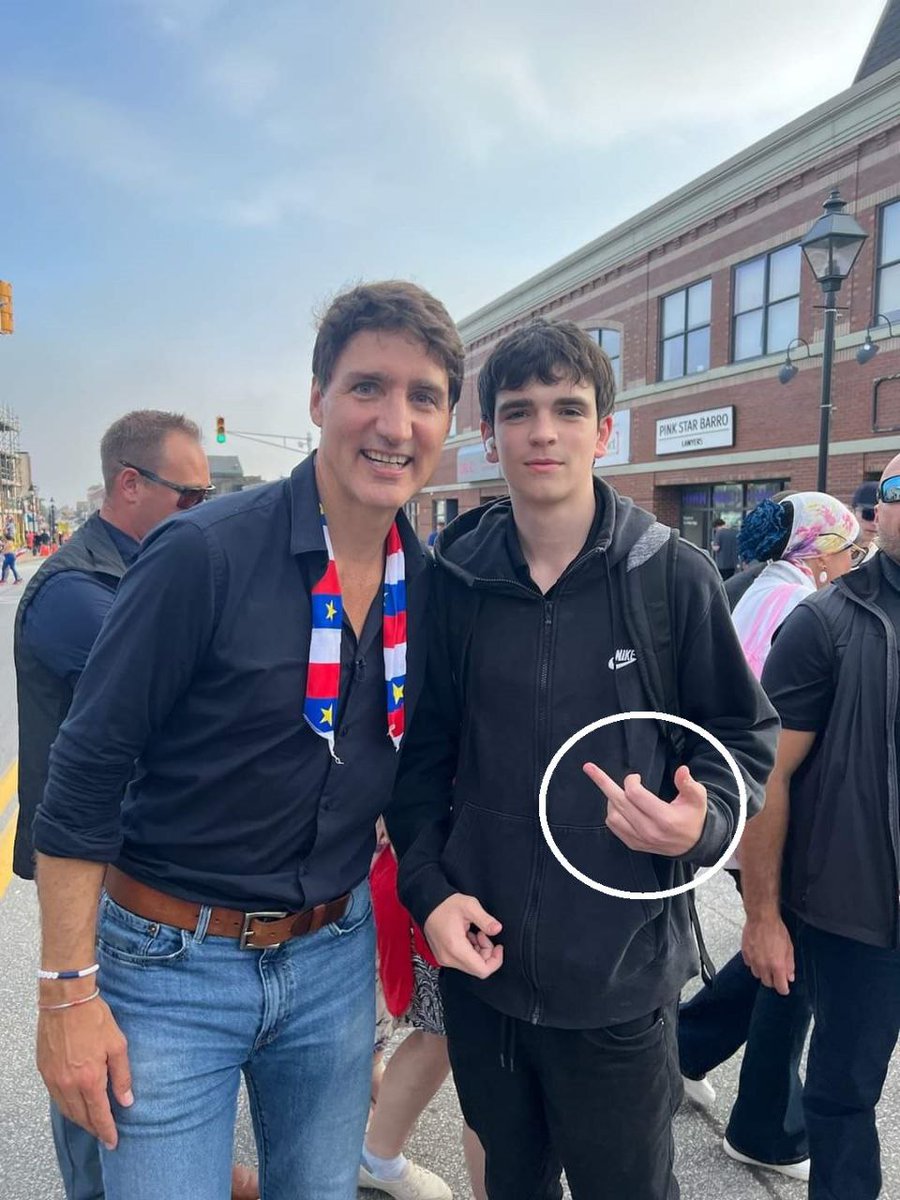 Russian Market tweet media