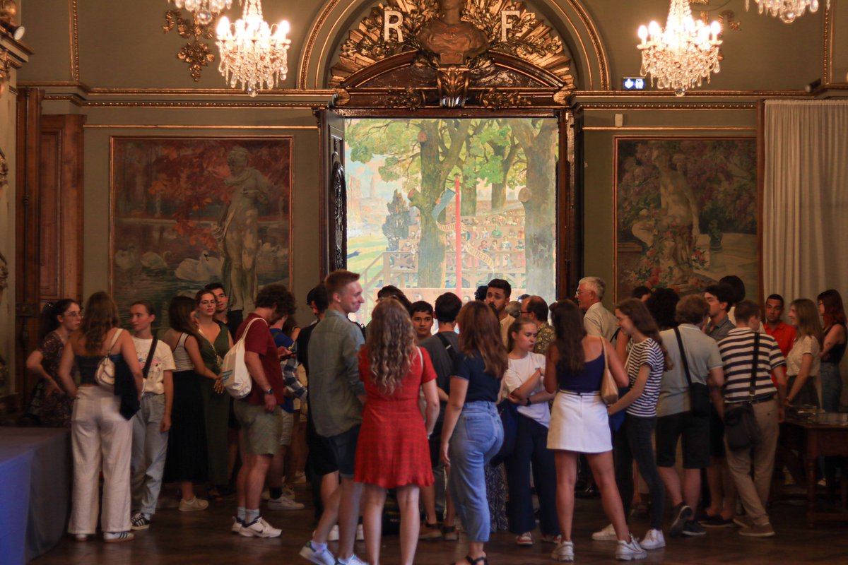 Ouverture officielle de l’UEJE hier soir par <a href="/LaureNiclot/">Laure Niclot</a> et <a href="/s_touron/">Samuel Touron</a> en présence de <a href="/JcDardelet/">Jean-Claude Dardelet</a>, Adjoint à l’Europe à <a href="/Toulouse/">Toulouse - Mairie et Métropole</a> !