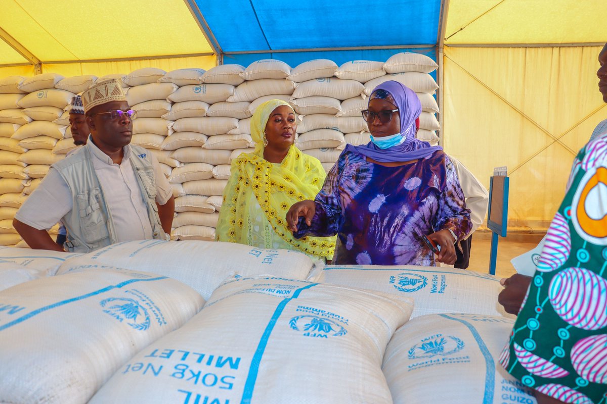 À Tahoua, la base logistique du PAM permet de stocker plus de 9000 tonnes de vivres, renforçant ainsi l'appui du gouvernement aux communautés vulnérables de la région. 

Les équipes sont prêtes pour la poursuite de l'assistance à un peu plus de 161 000 bénéficiaires ce mois.