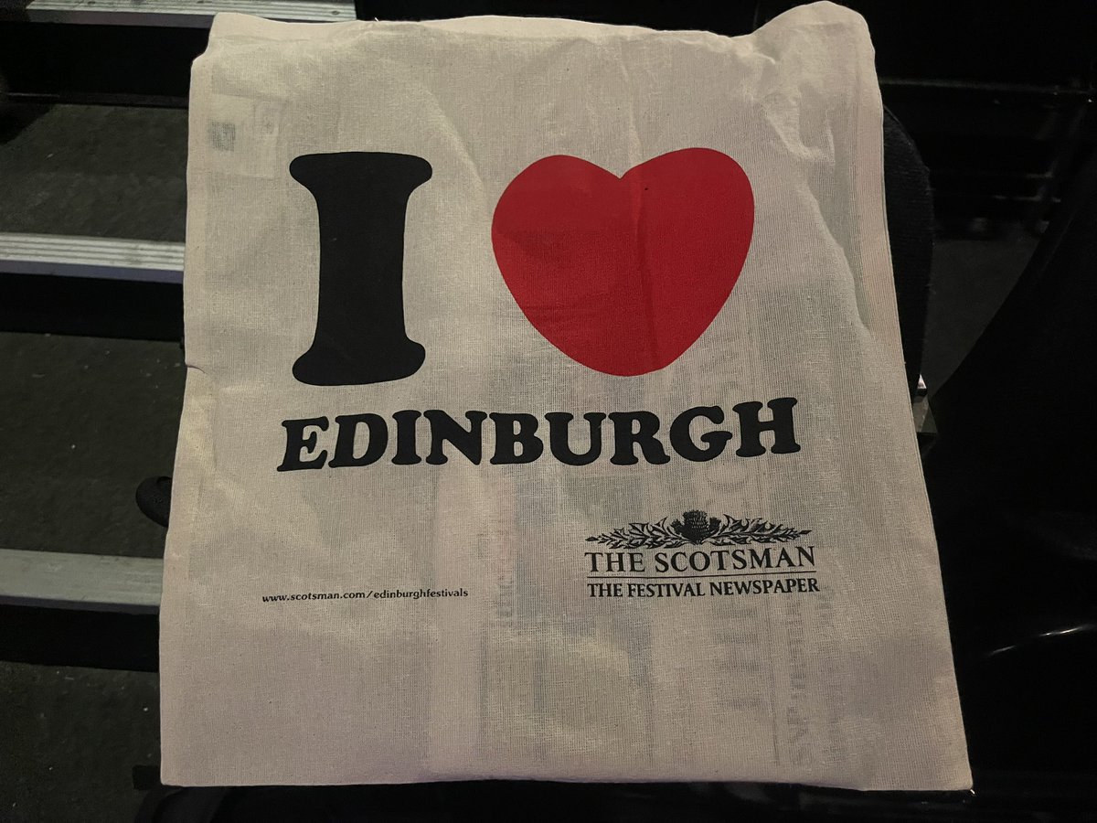 brianjaffa's tweet photo. Awww, now here’s a blast from the past! ❤️ ❤️ ❤️ ❤️ #EdFests https://t.co/rRRiMZDqM1
