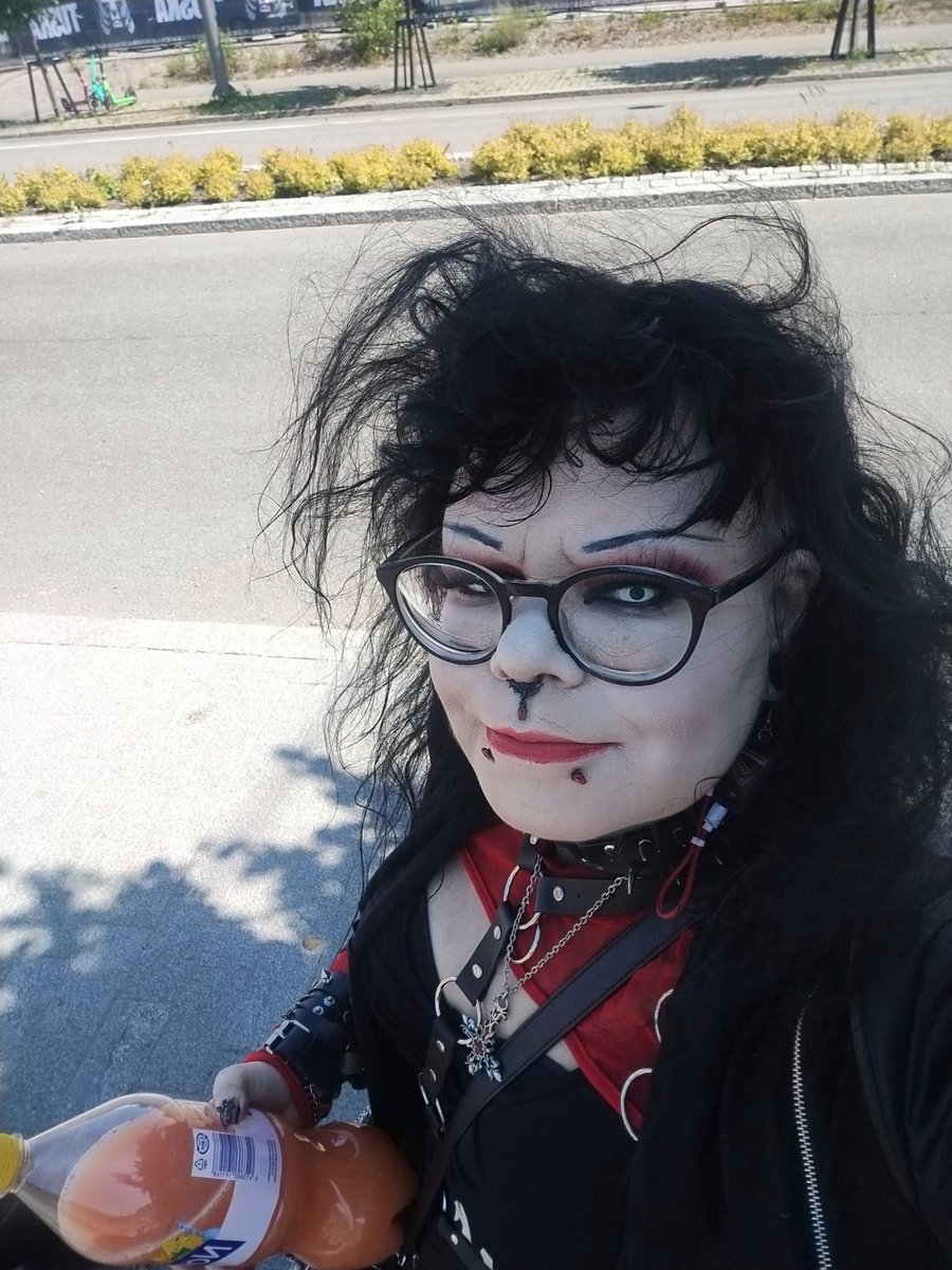 🦇⚰️🖤𝕻𝖔𝖎𝖘𝖔𝖓𝕾𝖎𝖝🖤⚰️🦇 tweet media