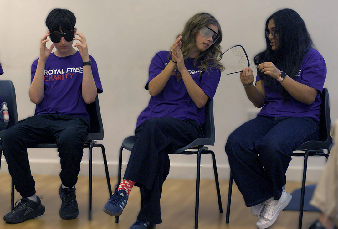 Our amazing young volunteers have been learning how to safely guide patients and visitors with visual impairments. We delivered a bespoke training session for them incorporating special glasses that simulate various eye conditions.🧵