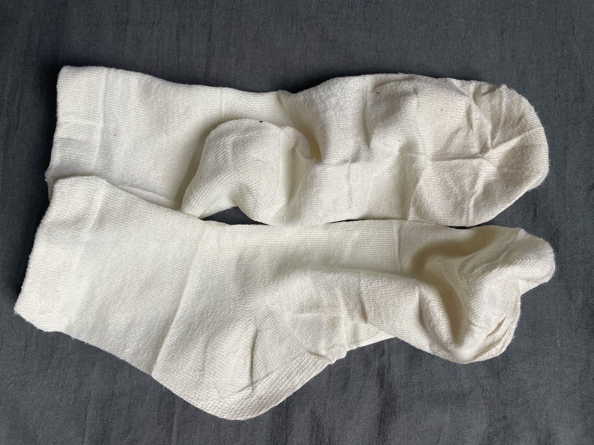 这次介绍的是<a href="/Youyouyw0511/">悠悠女神（出原味）</a> 悠悠小姐姐是酸臭脚哦！！！