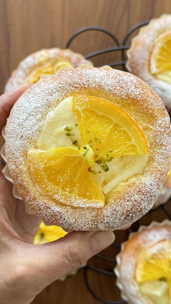 オレンジフロマージュ
オンラインレッスン終了！

レッスンの感想をうかがっている間に…
生徒さまから「子どもたちがパンを完食しちゃいました😂
ちゃんと写真とりたかったのに💦」

おいしさが伝わってよかったです☺️

パンで笑顔になれるんですよね✨
#オンラインパン教室