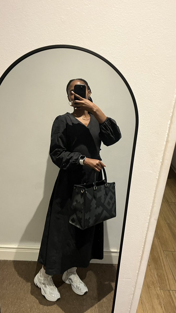 POV: Millennials are transforming the landscape of corporate wear 🤍