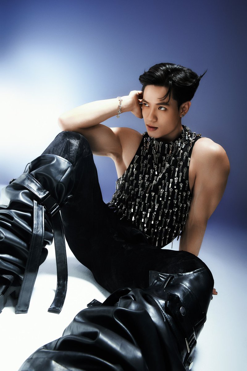 @dangquanpino in outfit from Heydi- No.8 🖤

- Metal Zipper Shirt Size : M, L
- V/Cut Pants Size: M, L
- Leather leg

HEYDI TOWER ➿
• SHIPPING WORLDWIDE 🌏
• Instagram: instagram.com/heydi_tower?ig…
• Facebook: facebook.com/profile.php?id…
• Email: heyditower@gmail.com