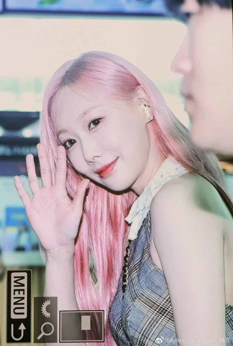 240823
ICN 한동 인천출국  프리뷰
  
🍑

 #한동 #드림캐쳐 #handong #dreamcatcher #韩东