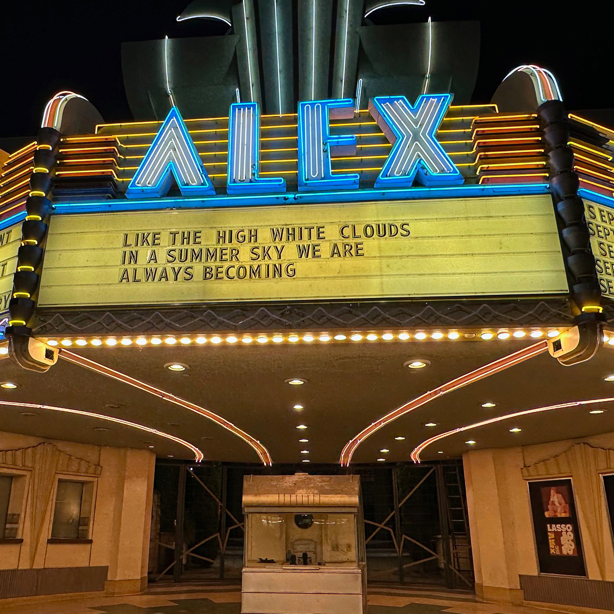 frontsigns's tweet photo. Our team at Front Signs took inspiration from the 1960s to recreate a piece of history for this iconic venue. @AlexTheatre has been a beacon of culture in Los Angeles since 1925. We're thrilled to have played a part in its legacy! https://t.co/7GNdsQ02Fa