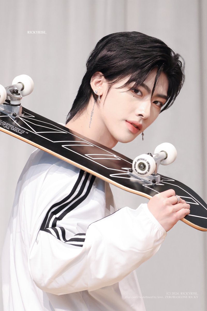 240609 

리키를 많이 만날 수 있기를

#리키 #沈泉锐 #リッキー #RICKY #ZEROBASEONE #ZB1