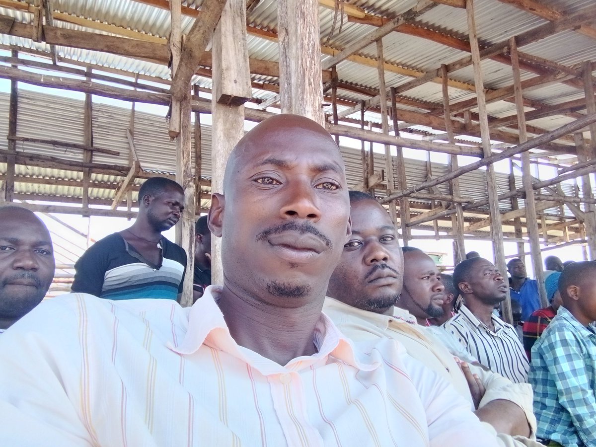 OkechJoseph6's tweet photo. Ekibina Kya rule of law kinuma okufa obufi nolweki mukiyigire meena kikola ebitu bingi nyo Dala ebisigawo kumba kunaba Eno 0754831105 https://t.co/Eb9pxgWodM
