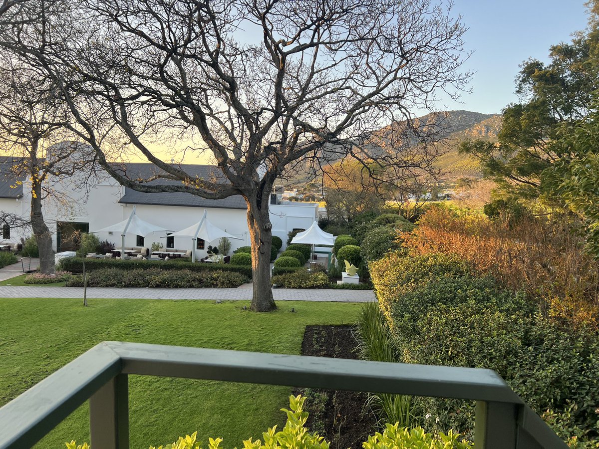 TsepangMolisana's tweet photo. I think I like this little life
@SteenbergWines
@InMyKitchenPod
#Steenberg https://t.co/iQuvkNyJfN