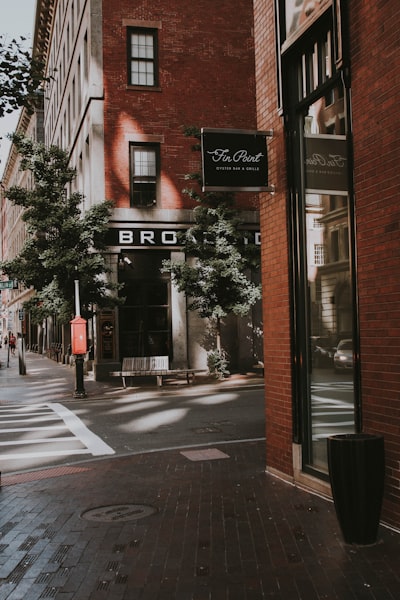 Stefhan27265797's tweet image. Photo By Liubov Ilchuk | Unsplash 
 #gilbertrestaurant #carenthusiast #digitalimage #digitalarthistory #digitalhumanities