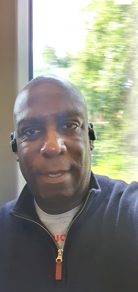 marcushayes001's tweet photo. Making my way into London.
#WelcomeToFriday https://t.co/pmFq7eBk9J
