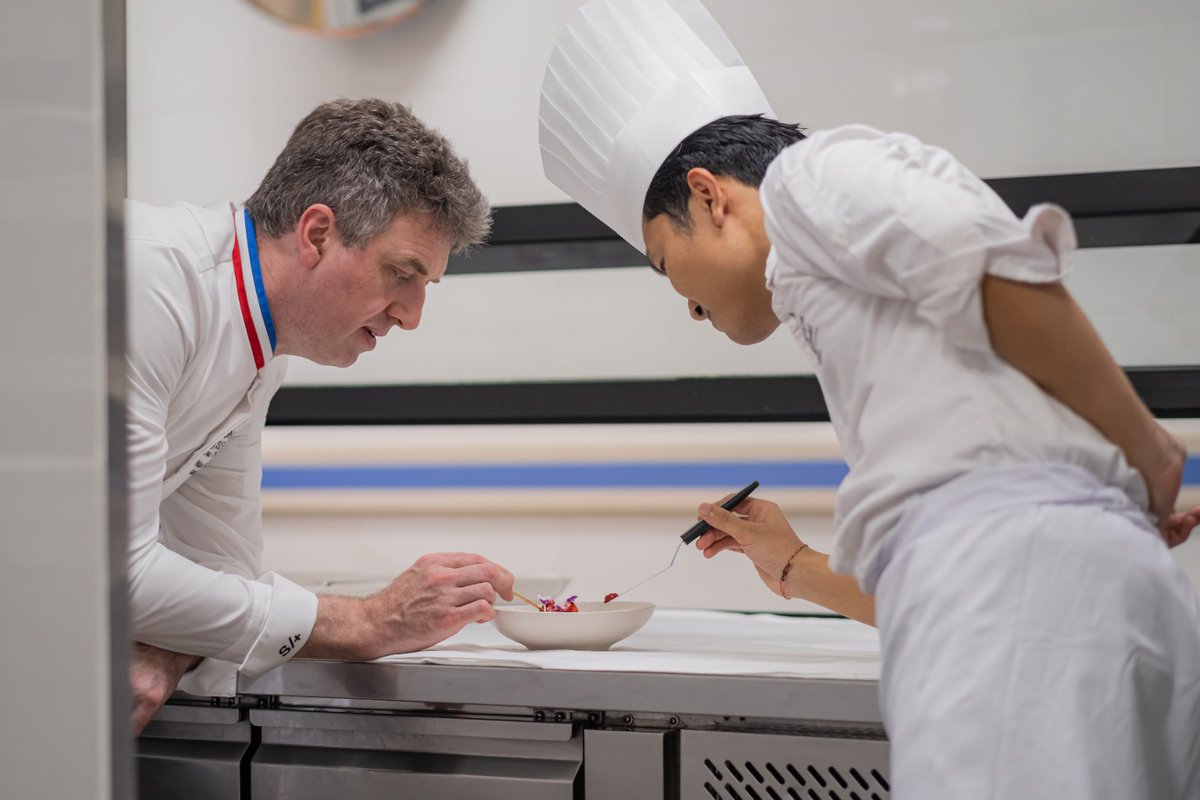 KempinskiBali's tweet photo. Together with our award-winning chefs, MOF Cuisine (1996) Chef Jean-Yves Leurangier and Michelin-starred Koral’s Executive Chef Jean Baptiste-Natali, they showcased their culinary expertise at @koralbali, @selasardeli, and Pala Restaurant. https://t.co/eXMX4dlPBz