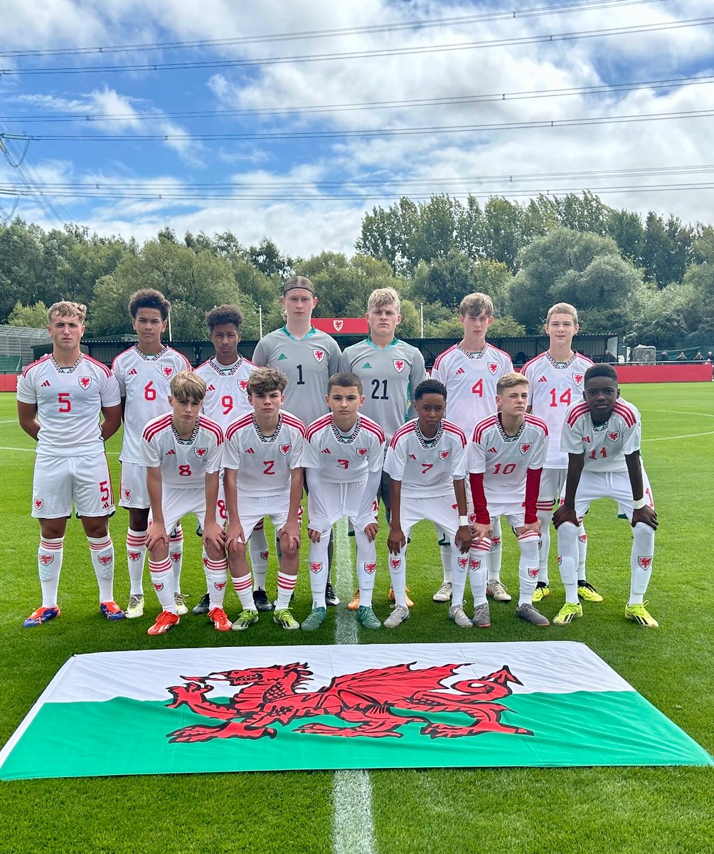 MikeWilliams246's tweet image. A great start for Wales u15 in their first 3 day camp in Cardiff.