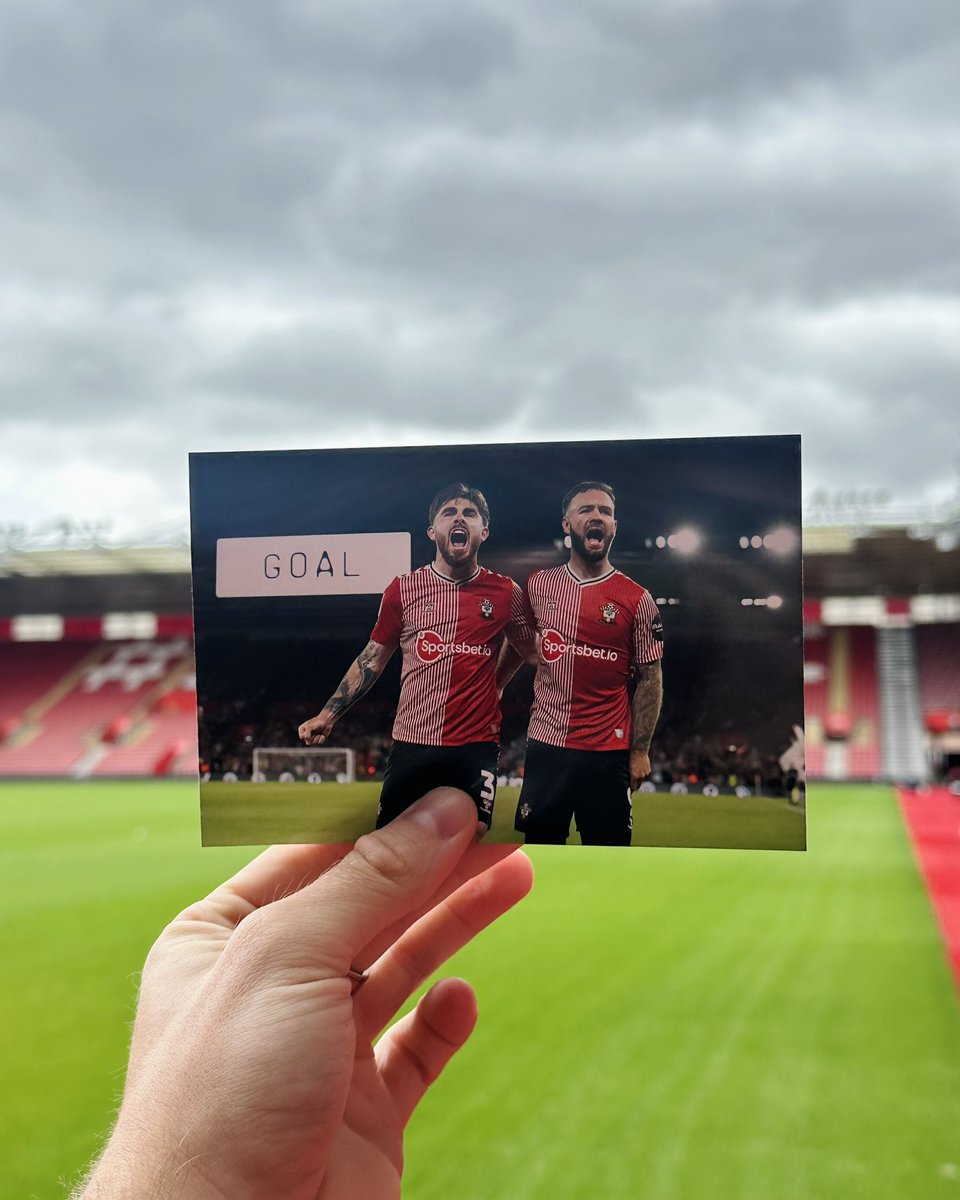 SouthamptonFC's tweet photo. Last out at St Mary’s 🥹🧵 https://t.co/d1fMBvbsRM