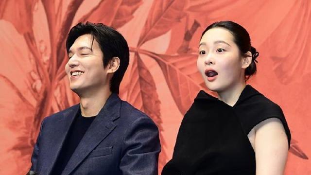 caramelhershey's tweet photo. Lee Min Ho &amp; Minha Kim at ‘Pachinko’ Season 2 Press Conference✨

More shots of Hansu and Sunja today 🫶🏻

#LeeMinHo #MinhaKim #PachinkoS2 #Pachinko https://t.co/zZhsIYXMuO