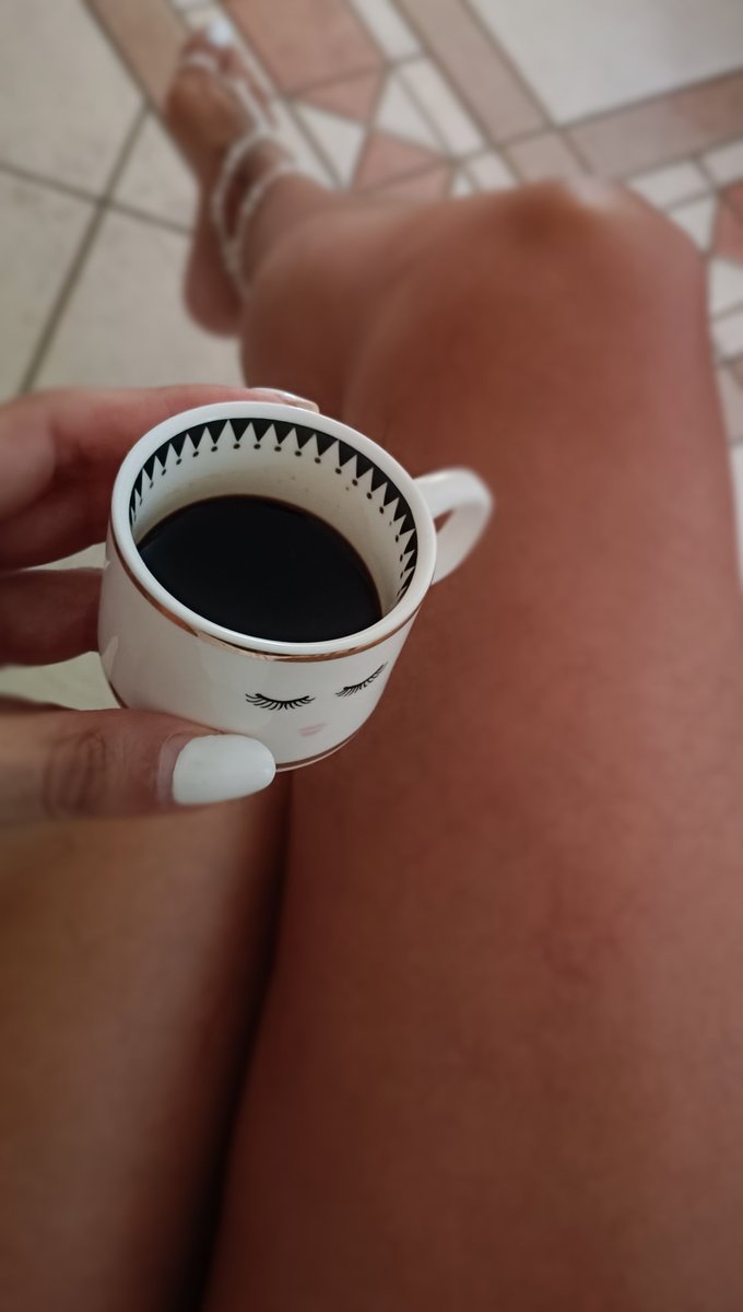 Bereka82Pan's tweet photo. Is someone listening?
Okay
Let me tell you the story
Of that guy
First you loved uuuuh
https://t.co/bk4Z7UQksJ
#TwitterMusichiamo
#coffeesong https://t.co/afjDiXcVUe