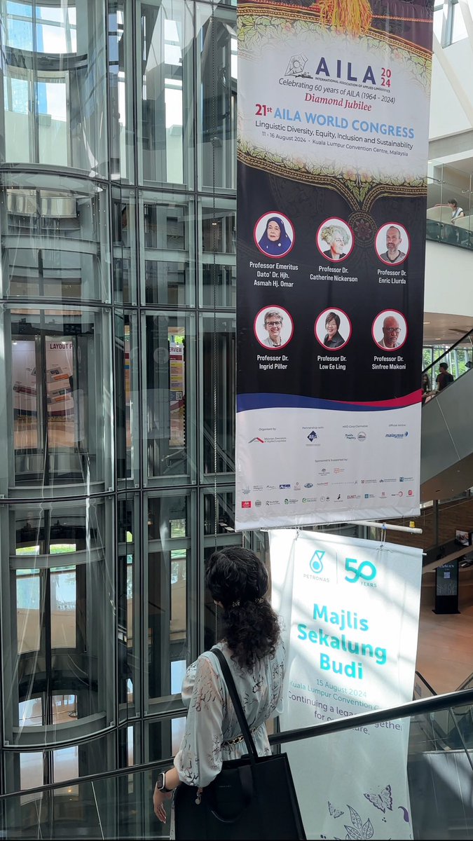 Azartaj4's tweet photo. Giving a presentation about “emotion dynamics and identity networks in Hong Kong” at #aila2024 in KL Malaysia was memorable! The congress was well-planned and the city was beautiful. Looking forward to the next adventure! https://t.co/0ckRO0qCXR